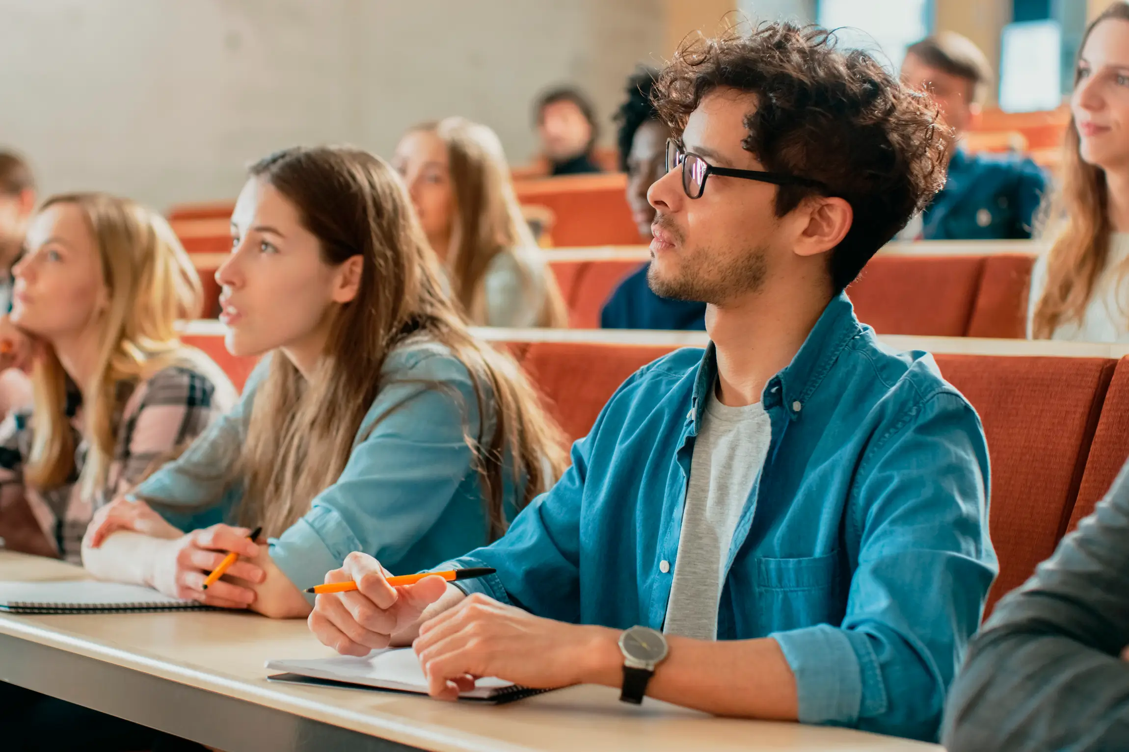 Kindergeldanspruch bei Studium außerhalb der EU bzw. des EWR?